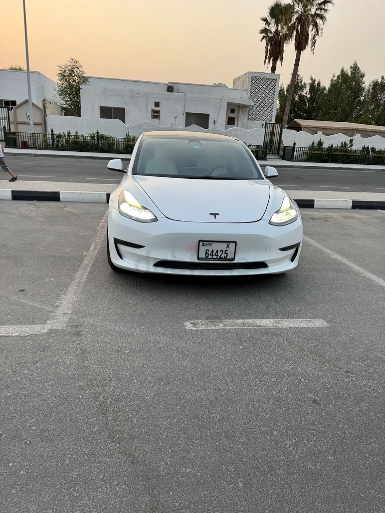 Tesla Model 3 Dual Motors, Performance – 2021 – GCC Specs – Rocket Fast63175259019779112