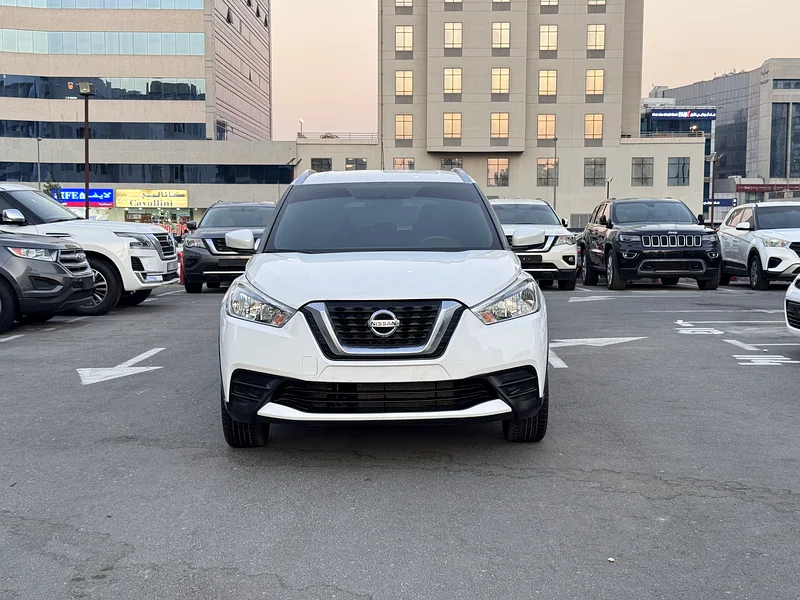 KICKS 2020 GCC ,WITH 1 YEAR WARRANTY, SINGLE OWNER 100% BANK FINANCE POSSIBLE NO DOWN PAYMENT63232139043842114