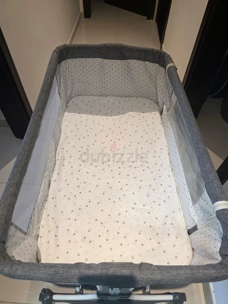 Cozy and Stylish Portable Baby Bassinet for Sale!63204266954754111