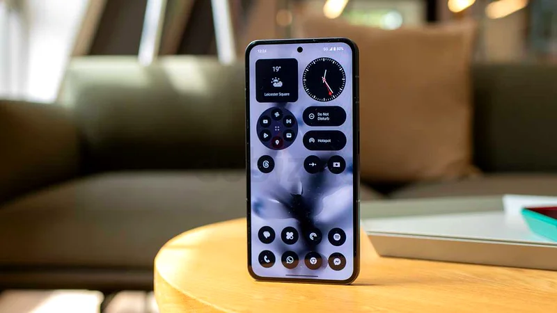 Nothing Phone 2 - ذاكرة وصول عشوائي 12 جيجابايت + ذاكرة تخزين 256 جيجابايت سنابدراجون 8+ الجيل 163183247908738112