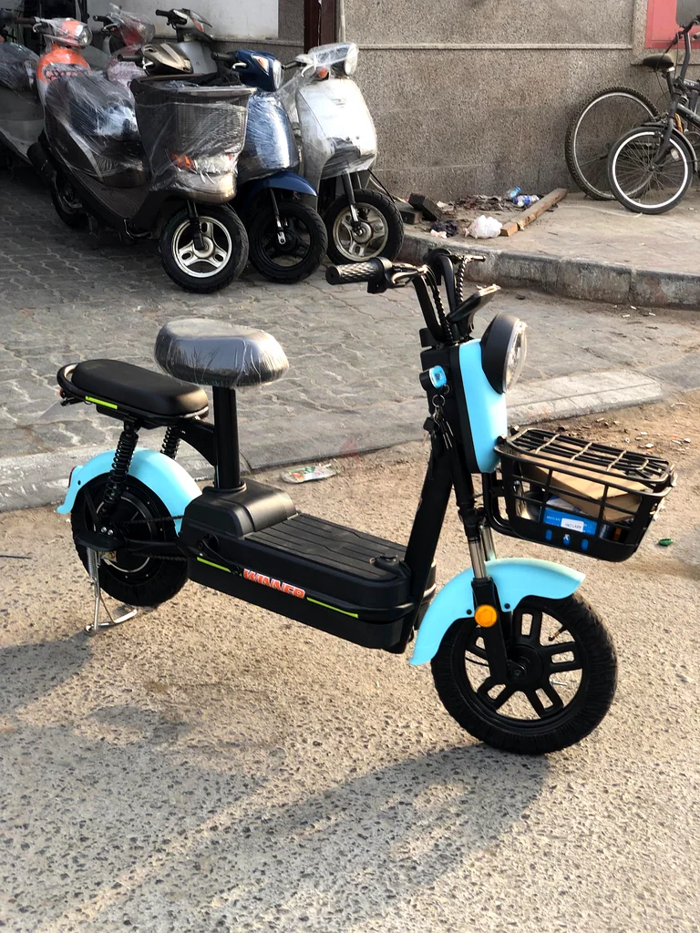 فقط 800 درهم إماراتي، اجعل نفسك بارزًا بهذه الدراجة الكهربائية الأنيقة!63171757272451111