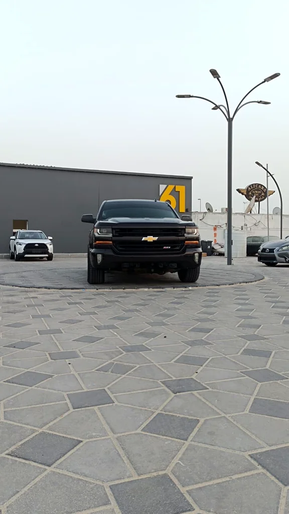 Chevrolet Silverado LT 201863172649393153111