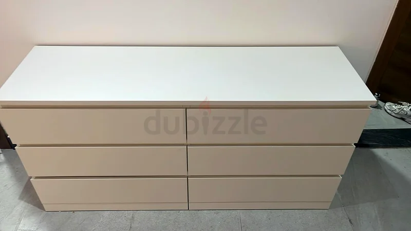 Cabinet with 6 drawers. Added price 200 AED63217829580418111