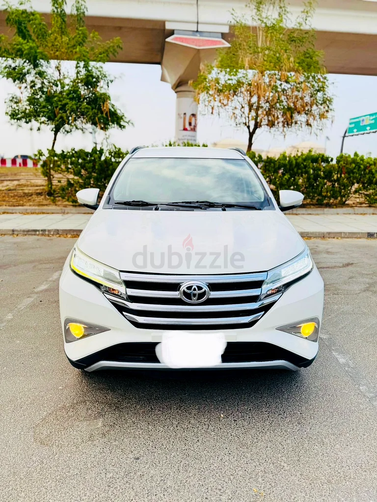 Toyota Rush GCC spec second owner family used car urgent sale location dubai rashidiya631583409610271116