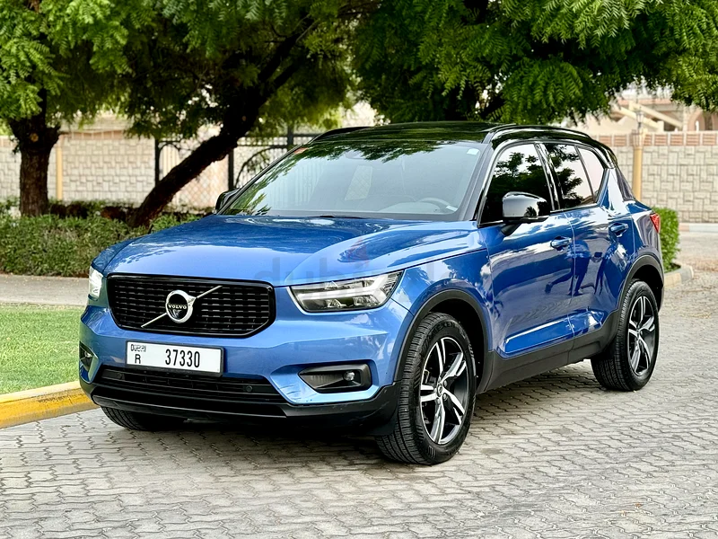 GCC specs Volvo XC40 R design full option with panoramic roof...AWD...360 camera63398480096897113