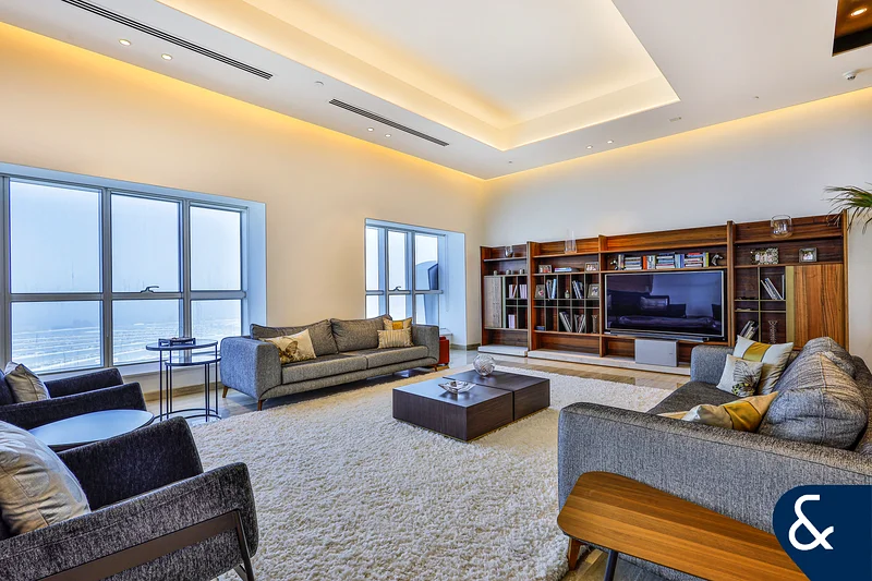 4 Bed | Upgraded | Penthouse | Private Pool63776933864706114