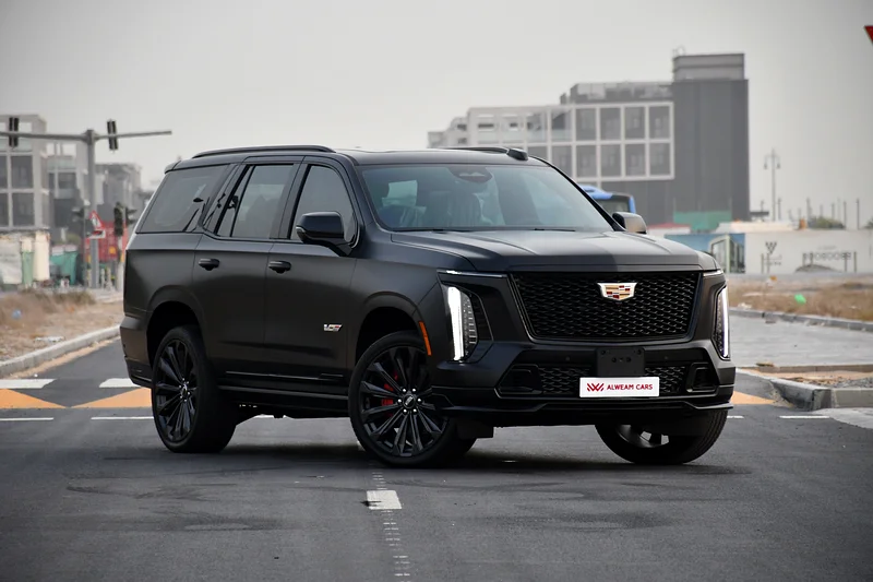 CADILLAC ESCALADE V - MODEL 2025 - GCC SPECS - BRAND NEW - UNDER WARRANTY +SERVICE63174774914179111