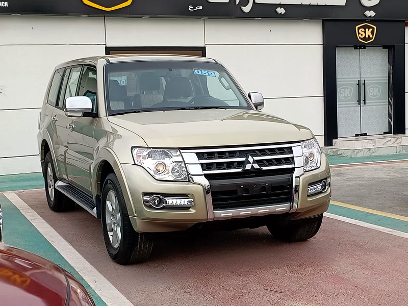 PAJERO / 3.5 / GLS / WITHOUT SUNROOF / V6 PETROL / RIMS 17 / 4WD /LOT# 1671463152750243203112