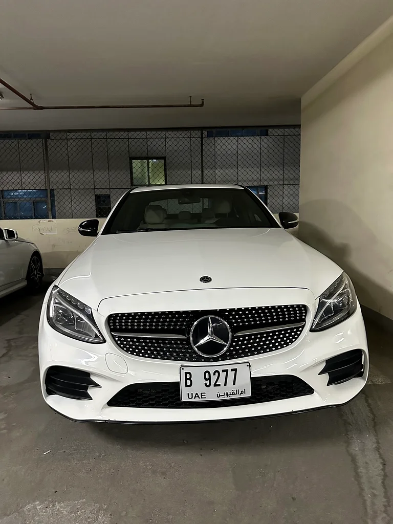Mercedes Benz C300 2019 Full options  2.0 Turbo63145339708930112