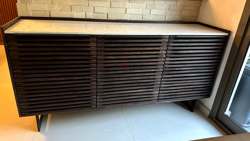 Stylish Vintage Wooden Cabinet for Sale63221850118529112