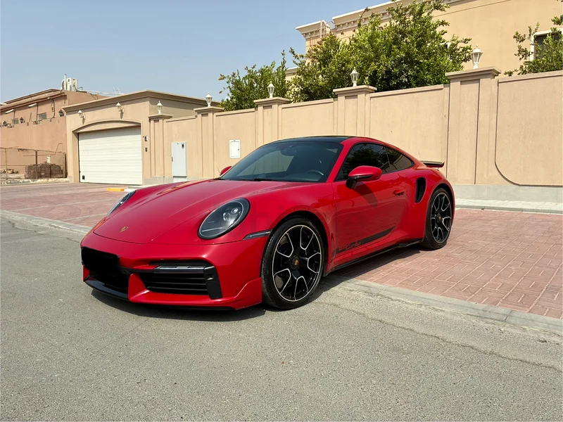 Porsche 911 Turbo , GCC, WARRANTY, Mayor service just done63232139820547111