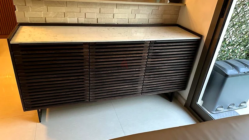Stylish Vintage Wooden Cabinet for Sale63221850118529111