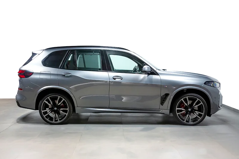 BMW X5 xDrive40i M Sport Pro (Ref# 154673)63159711511171111