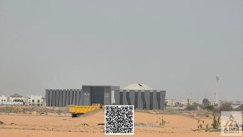 LIMITED OFFER || FREE TRANSFER || TOWNHOUSE PLOT IN PRIME LOCATION || NEAR MOSQUE || ON E311 || UMM AL QUWAIN63185196560642111
