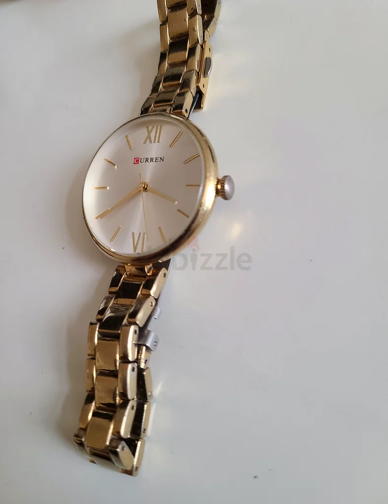 Elegant Gold Tone Womens Watch - Timeless Style!63240631990530112