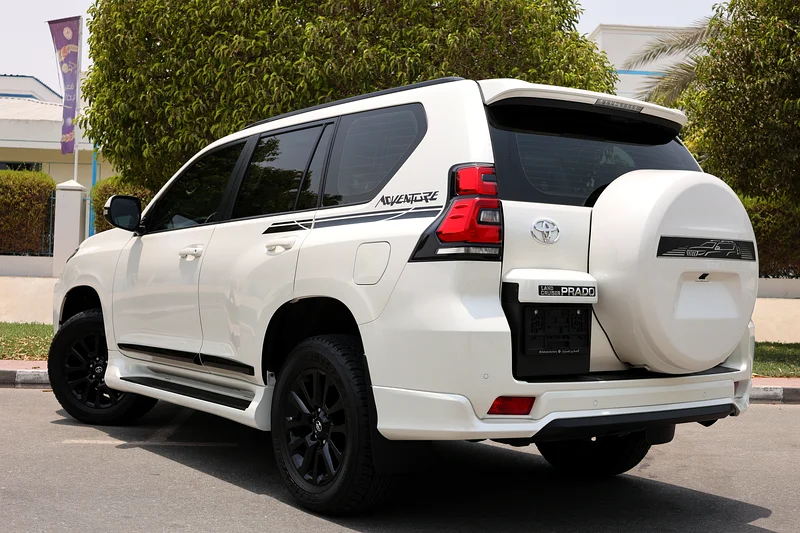 Toyota Prado Adventure-2022-19000km-GCC Specs63165696075011112