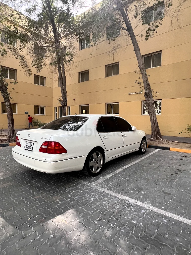 بيع عاجل مع ضمان لمدة 15 يومًا. الوثيقة سارية لمدة 10 أشهر. من يرغب في القيادة.63149580631299112