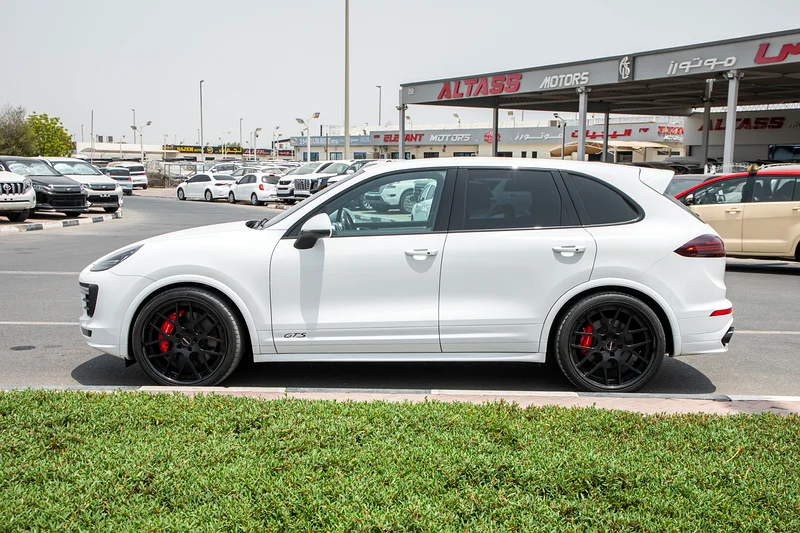 2016 Porsche Cayenne – White | Only 64,000 KM |  Pristine Condition63150479879169114