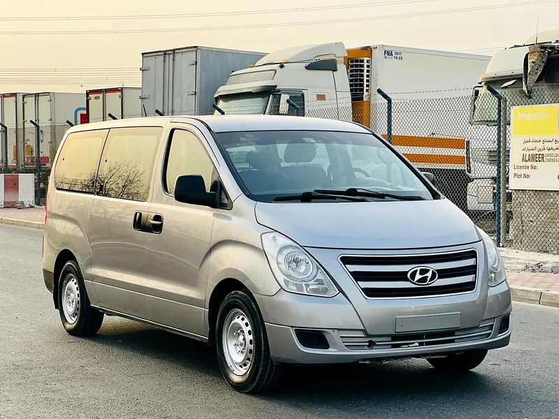Hyundai H1 // Gcc space // Automatic gear // Full seats// Good conditions63169913598977114