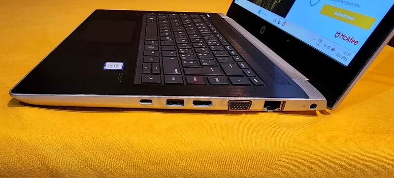 حاسوب إتش بي بروبوك 640 جي 5 - 14 بوصة، معالج كور إم إم 5 (الجيل الثامن)، 8 جيجابايت، 256 جيجابايت إس إس دي - فضي63257122100994112