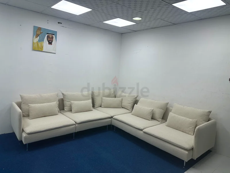 أريكة زاوية سودرهامن من ايكيا بحالة ممتازة63179394013955113