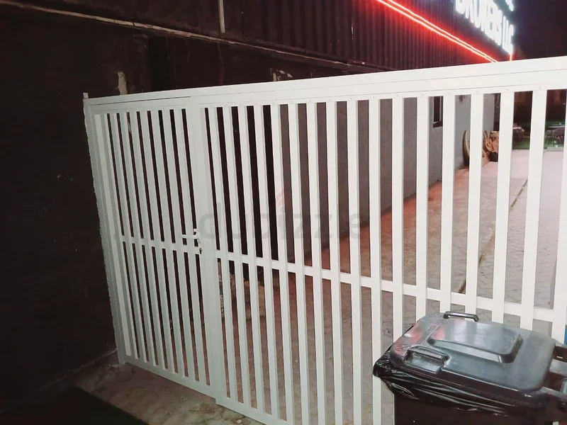 Glass aluminum63220828609027112