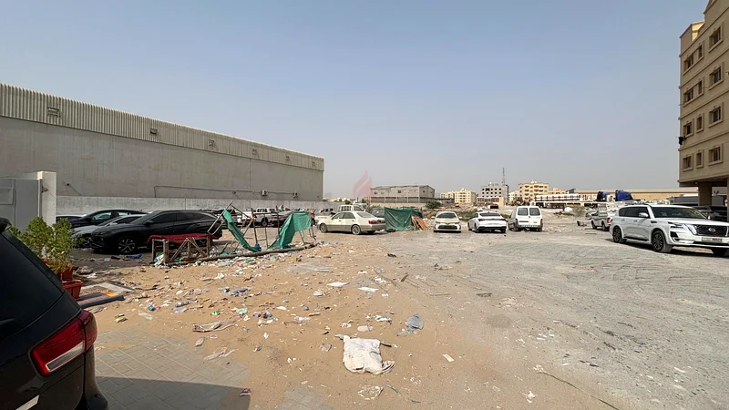 WAREHOUSE LAND FOR SALE GREAT INVESTMENT OPPORTUNITY63268481088259111