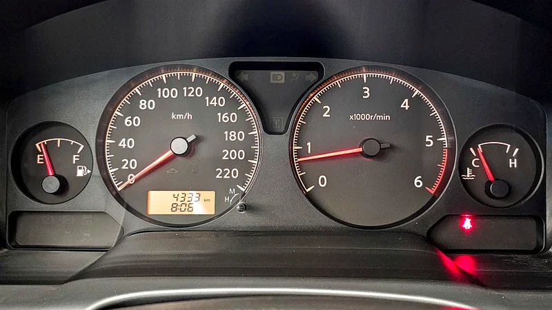 NISSAN - PATROL - SAFARI - GL - V 6 - 2024 MODEL - 4,300KM - GCC SPECS - BLACK COLOUR63156991325569114