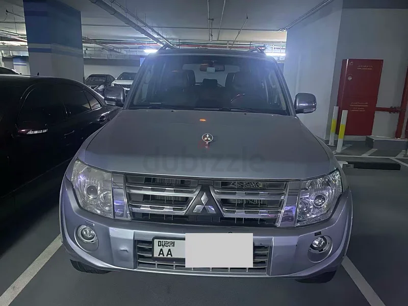 Pajero 2014 GCC V6 3.5 TOP OPTIONS63152749616258111