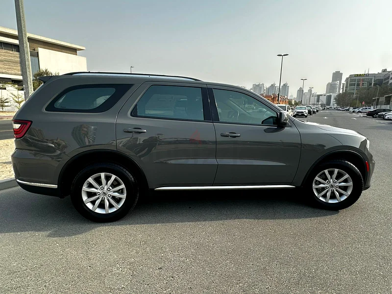 Dodge Durango SXT in excellent condition - First Owner63223817667203113