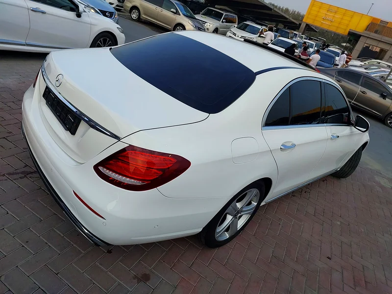 Mercedes-Benz E200 full 201763149585160321113