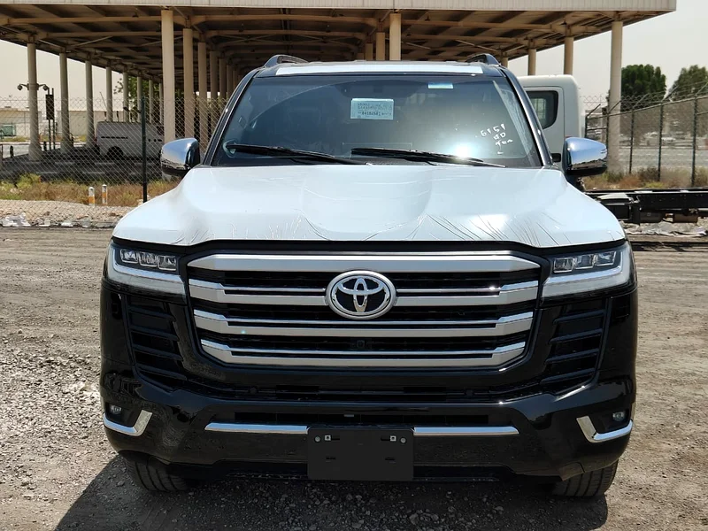 2025 تويوتا لاند كروزر LC300 VXR سعة 3.5 لتر V6 بمحرك توربو مزدوج بنزين ناقل حركة أوتوماتيكي دفع كلي للعجلات أفريقيا فقط63157882603907111