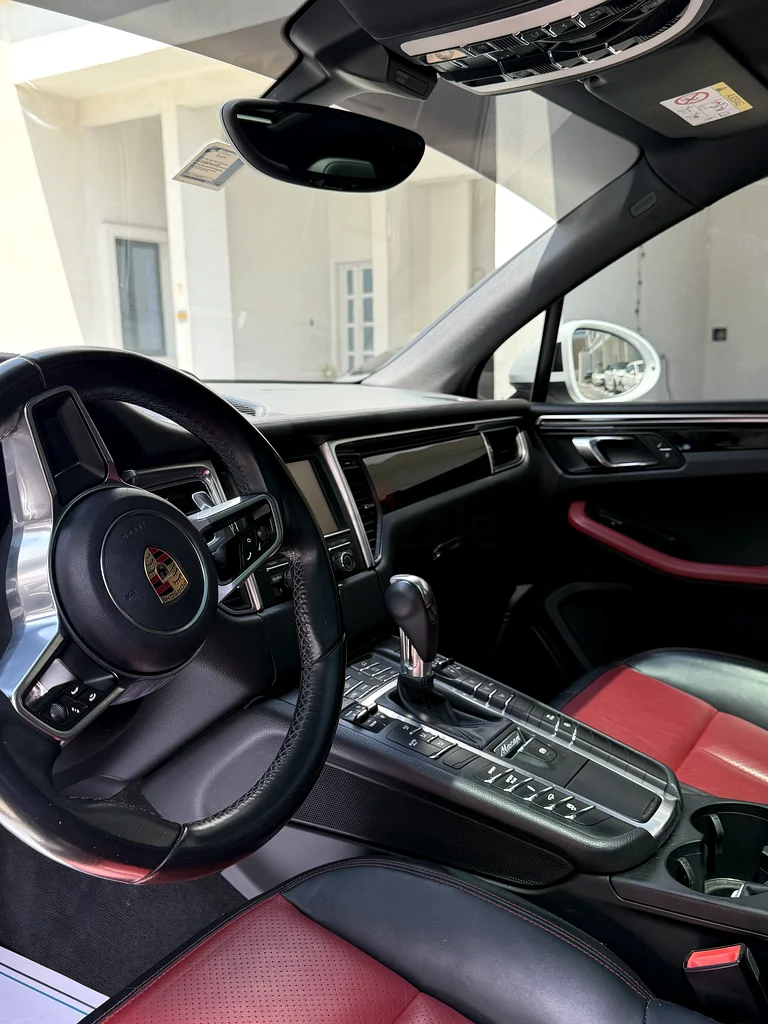 بورشه ماكان S63150022110466112