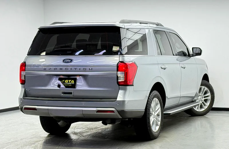 2022 Ford Expedition XLT, 2028 Ford Warranty + Service Pack, Very Low Km, 8 Seater, GCC63231638725507113