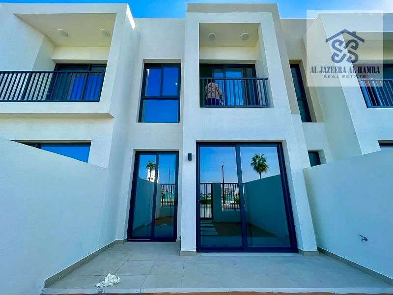 2BR Villa Available FOR SALE in PRIME LOCATION63861101064195111