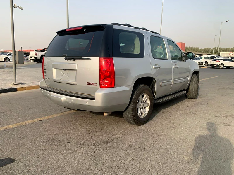 GMC Yukon 2010 Model GCC Perfect Condition Smoothly Drive Ready for Registration63175704723587113
