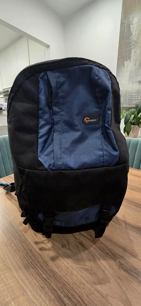 Lowepro Camera Bag Blue/Black63240632630787111