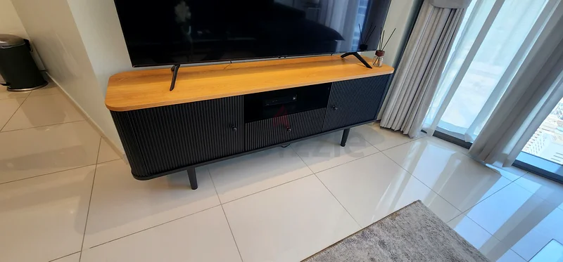 Stylish Modern TV Stand with Sleek Design63180833322626111