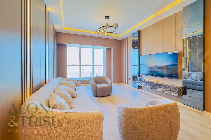 Luxury Unit | Vacant | Sea View | Bright Space63776831264258112