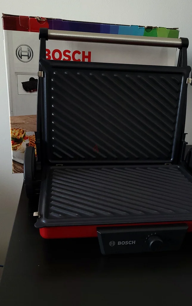 Bosch contact grill, 220 AED63168515731841111