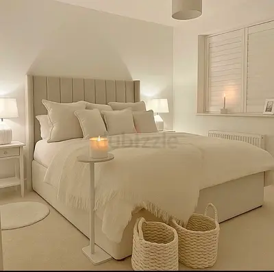 Charming Minimalist Bed with Cozy Accents