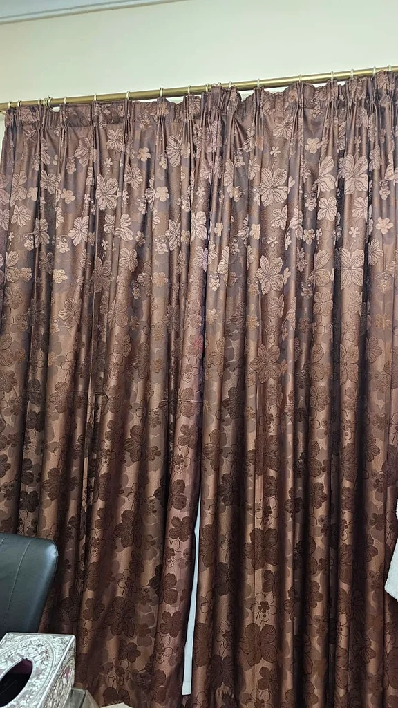 Curtains63221858972930112