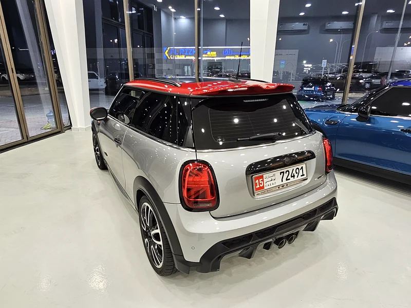 JCW مني كوبر S خليجي 2023 تحت الضمان بدون حوادث أو صبغ63177103238147111