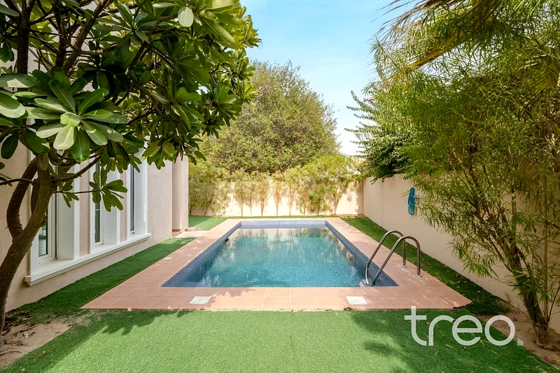 Private Pool | 5 Bed | Open To Offers | VOT63919565739267111
