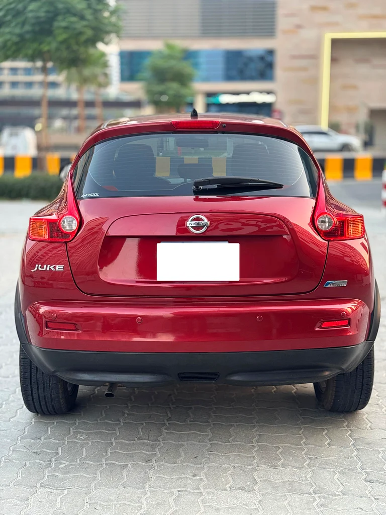 Apple Red  Nissan Juke 1.6L63227252690561112