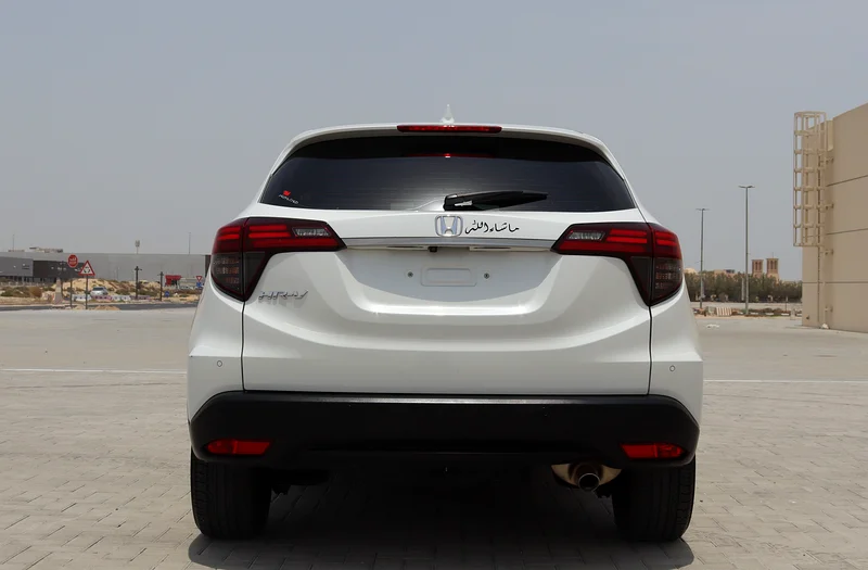 سيارة هوندا HR-V خليجية، بحالة ممتازة، وبدون حوادث، ومسافتها 88000 كيلومتر، وسعرها 55000 درهم، وبمحرك 1800 سي سي.63174307803777114
