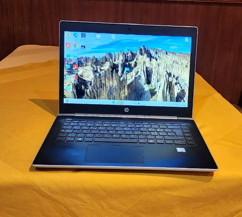 حاسوب إتش بي بروبوك 640 جي 5 - 14 بوصة، معالج كور إم إم 5 (الجيل الثامن)، 8 جيجابايت، 256 جيجابايت إس إس دي - فضي63257122100994114