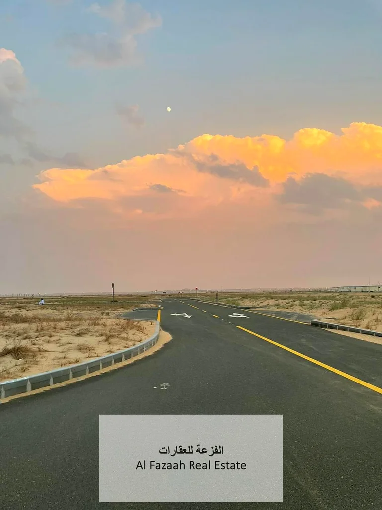 أرض سكنية للبيع في إمارة الشارقة، منطقة المزيرعة63183715597058112
