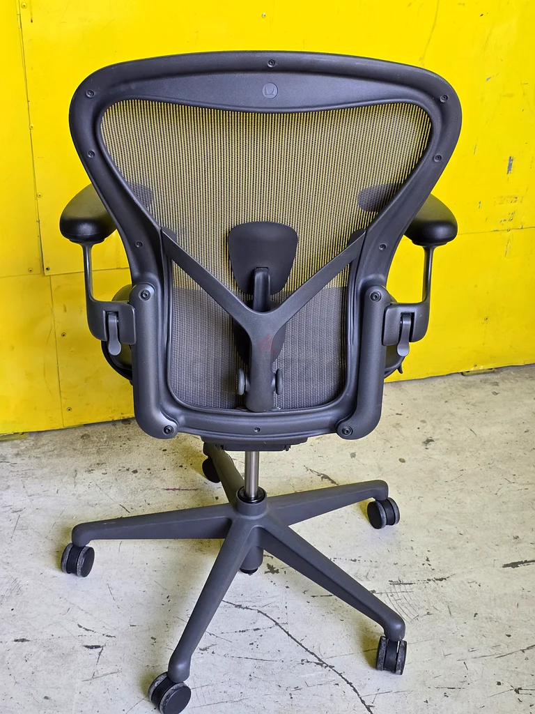 Remastered Verision V2 Herman miller Aeron Chair Size B Or C Fully Loaded63216835295619111