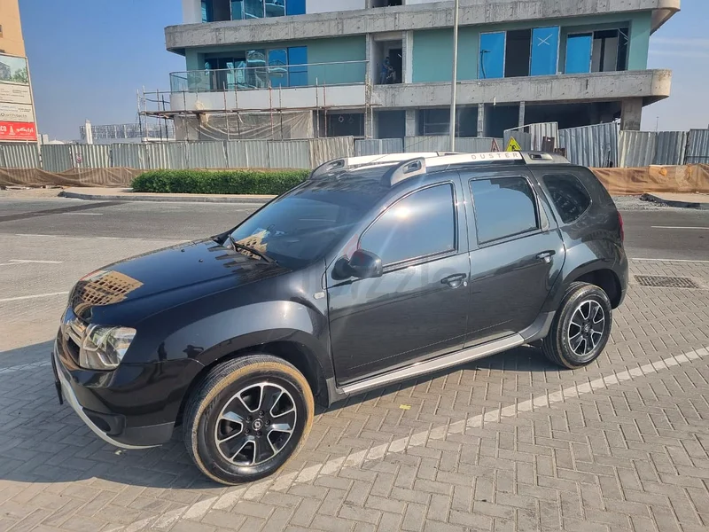 Renault Duster, new battery, Leather interiors, no accident63175257634689111